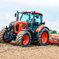 Tractor Kubota M6-121 Utility Con suspensión Tractor Kubota M6-121 Utility Con suspensión