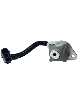 Solenoide pare motor Kubota D722